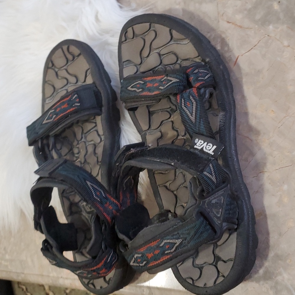 Teva black sandals size 9 - Picture 11 of 12